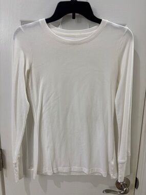 Mossimo Supply Co. White Crewneck Tee